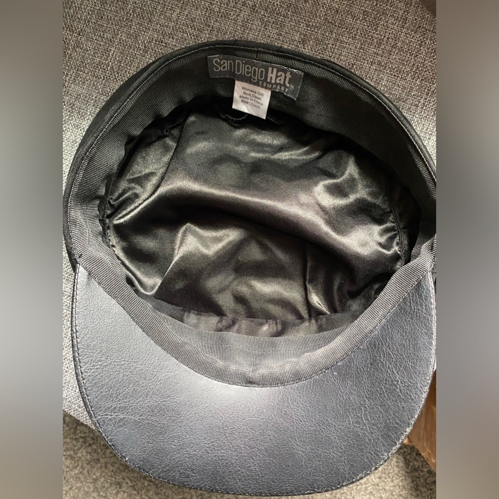 Black Faux Suede Conductor Style Hat - Picture 3 of 3